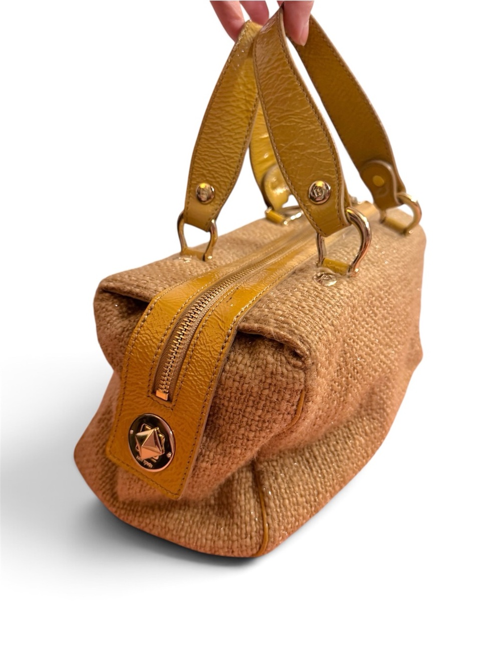 KATE SPADE BEIGE WOVEN HAND BAG GOLD
